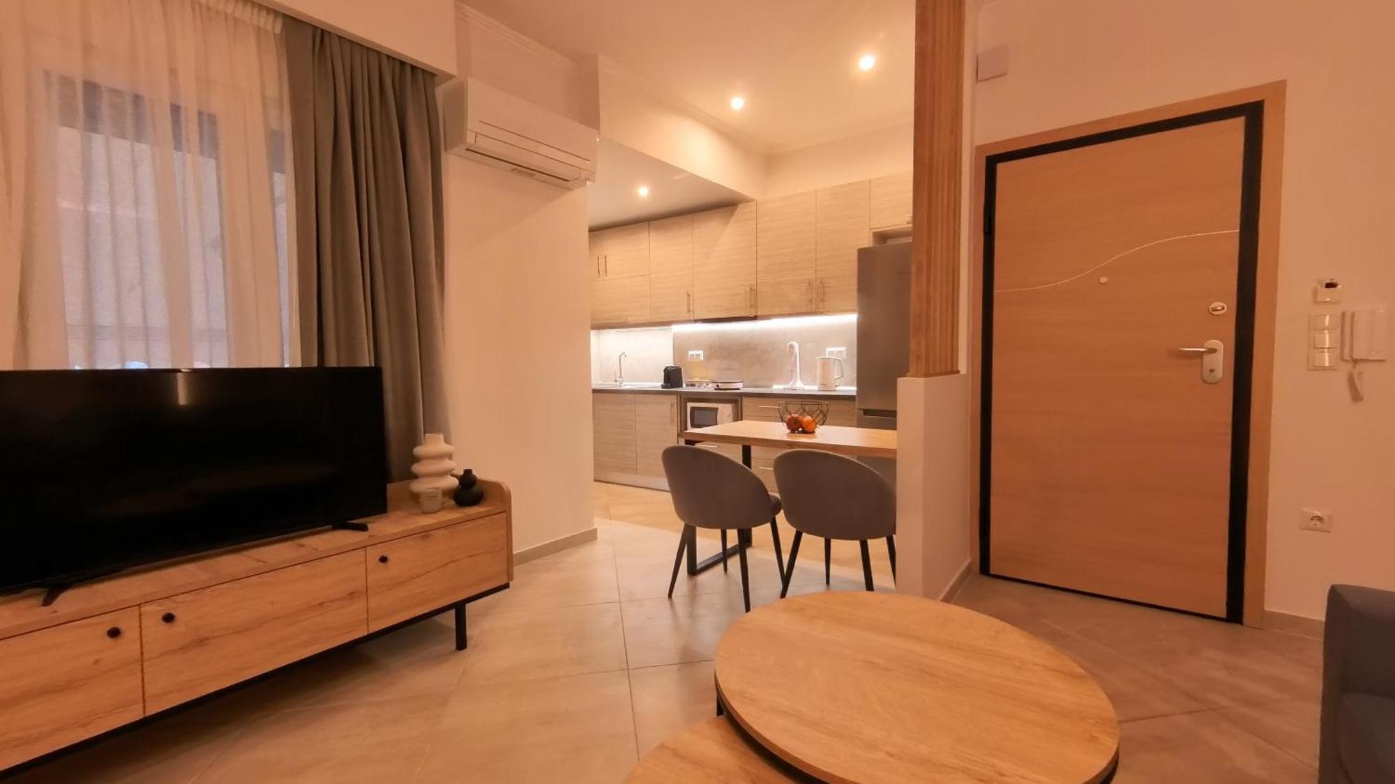 Mouson Luxury Suite With Free Private Parking Kavala Exterior foto